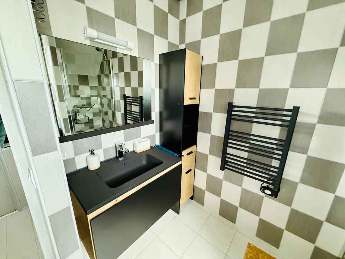 Loft Moderne Et Cosy Proche Des Villes Et Plages Demouville エクステリア 写真